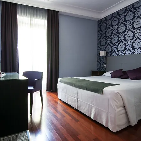 Hotel Alexandra 3*