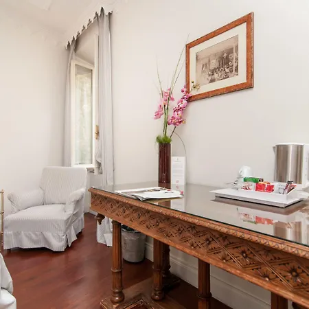 فندق Alexandra 3*