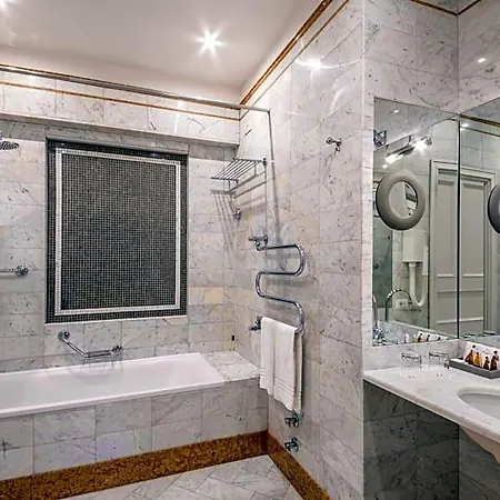 Alexandra 3* Рим