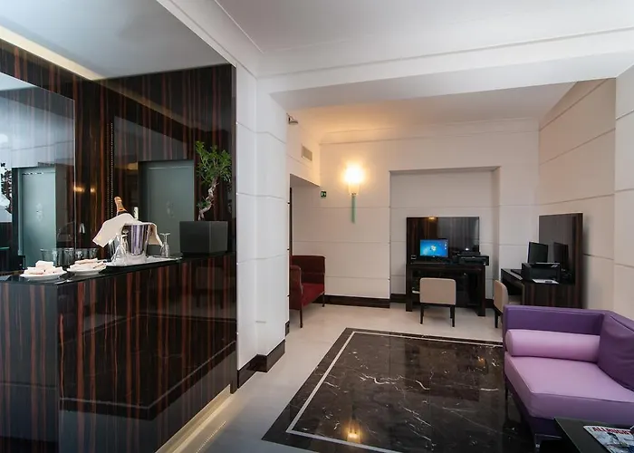 Alexandra Ξενοδοχείο Ρώμη